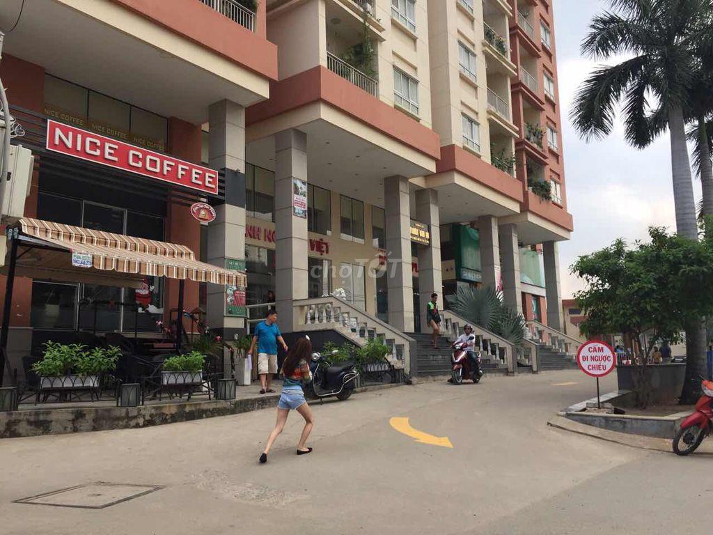 Chính chủ cho  thuê căn hộ lầu 4, 95m2, 3PN, 2WC, 1 balcon, 1 sân phơi