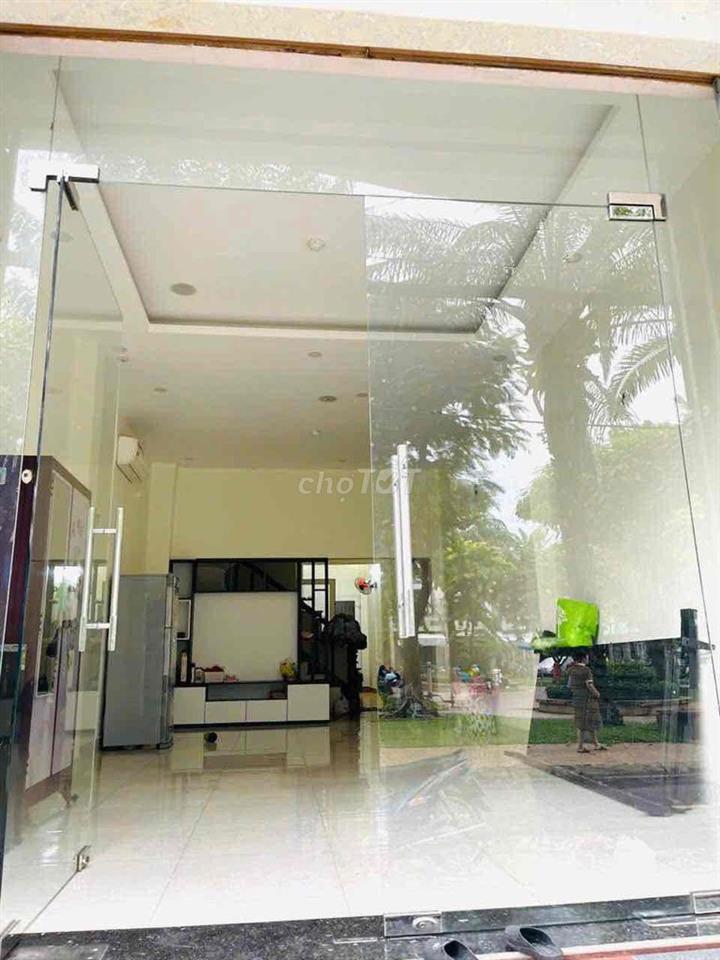 🛑 NHÀ MẶT TIỀN VIEW CÔNG VIÊN BÔNG SAO – P5, Q8