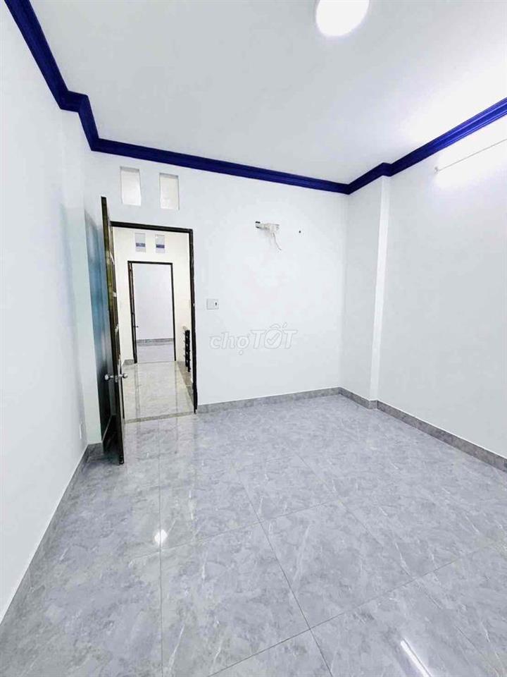 🛑 Nhà bán DT đẹp (3.7x15m, nở hậu) -Hẻm 181/ Âu Dương Lân P2Q8