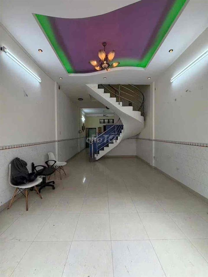 🛑Nhà 4 tầng, sát bên Trung tâm thương mại Parc Mall- khu Cao Lỗ
