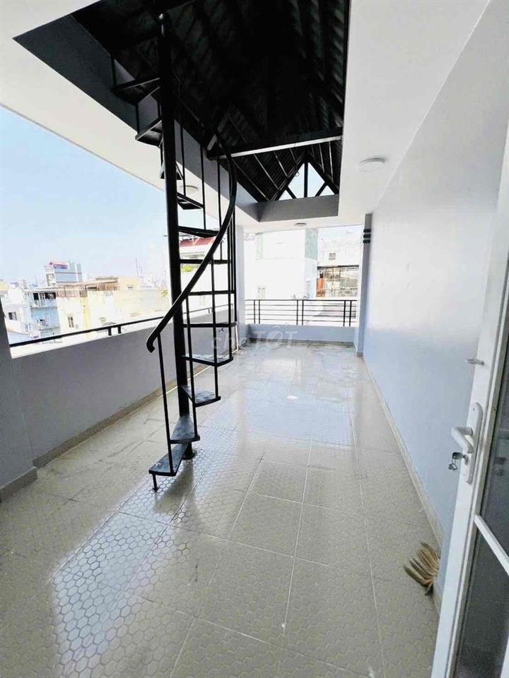 NHÀ 5 TẦNG, 74m2 đất, SAU MẶT TIỀN PHẠM THẾ HIỂN P4
