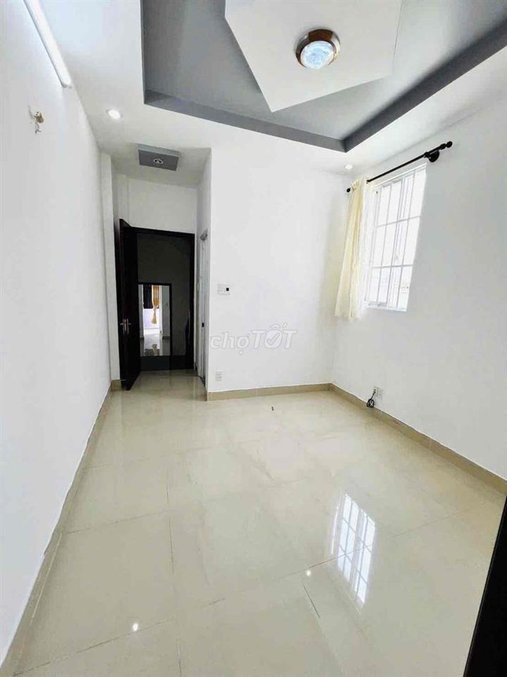 NHÀ 5 TẦNG, 74m2 đất, SAU MẶT TIỀN PHẠM THẾ HIỂN P4