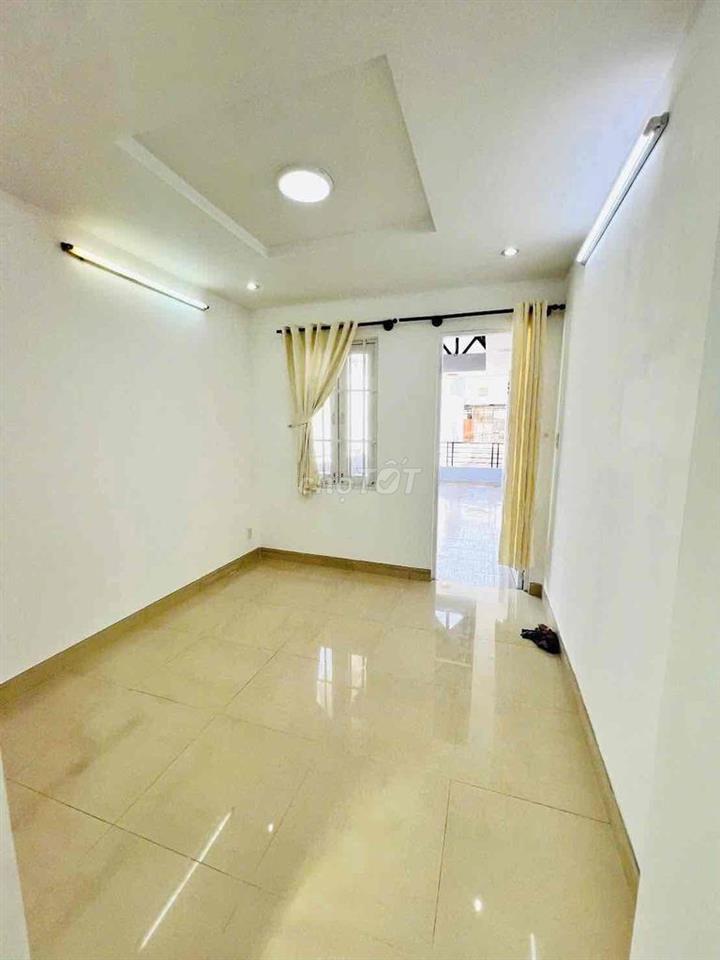 NHÀ 5 TẦNG, 74m2 đất, SAU MẶT TIỀN PHẠM THẾ HIỂN P4