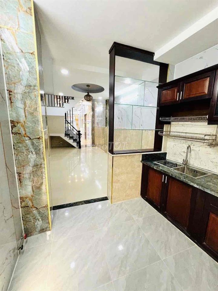 NHÀ 5 TẦNG, 74m2 đất, SAU MẶT TIỀN PHẠM THẾ HIỂN P4