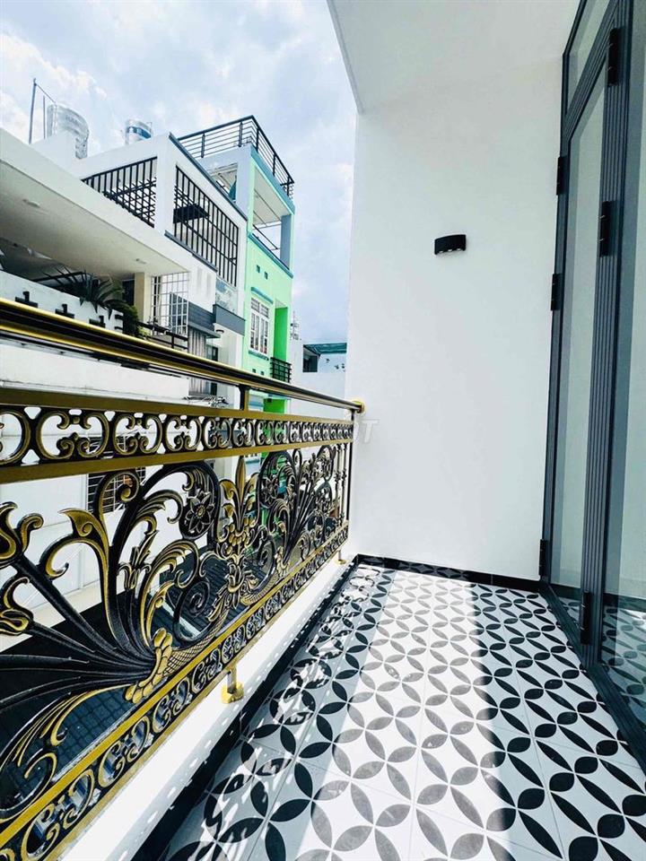 NHÀ 4 TẦNG,  HẺM 4m – CÁCH MT HƯNG PHÚ CHỈ 30M