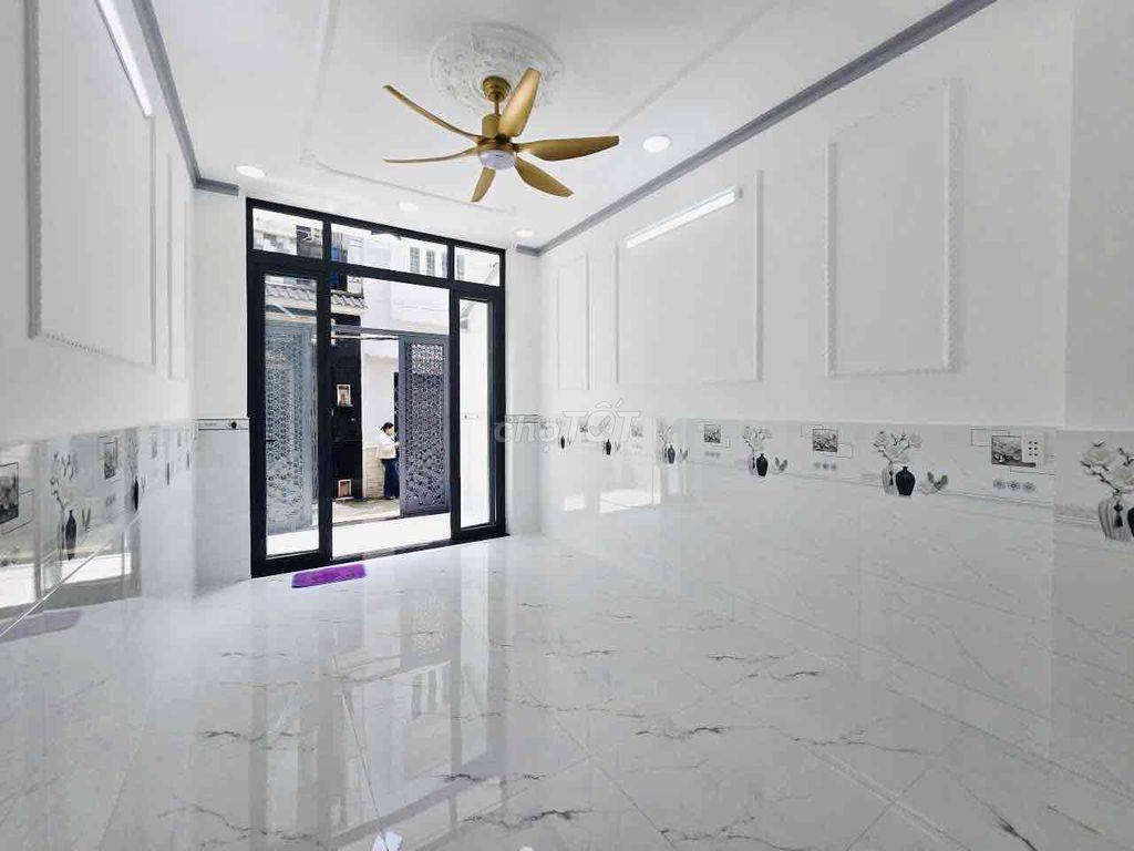 NHÀ MỚI 100% – 4 TẦNG – HẺM THÔNG – CÁCH 2 CĂN RA HẺM Ô TÔ – NGUYỄN DU