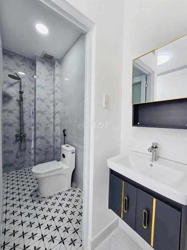 NHÀ MỚI 100% – 4 TẦNG – HẺM THÔNG – CÁCH 2 CĂN RA HẺM Ô TÔ – NGUYỄN DU