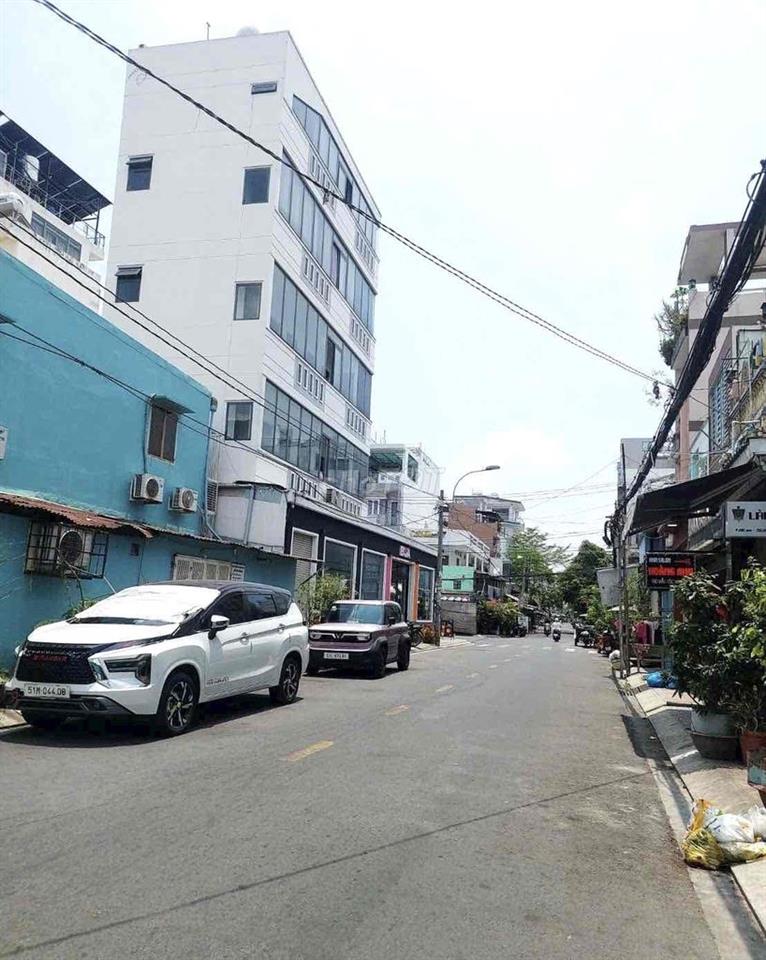 💥 NHÀ GÓC 2 MẶT TIỀN –5 TẦNG, CÓ THANG MÁY, 111m2 đất (6.6x17m) P4Q8