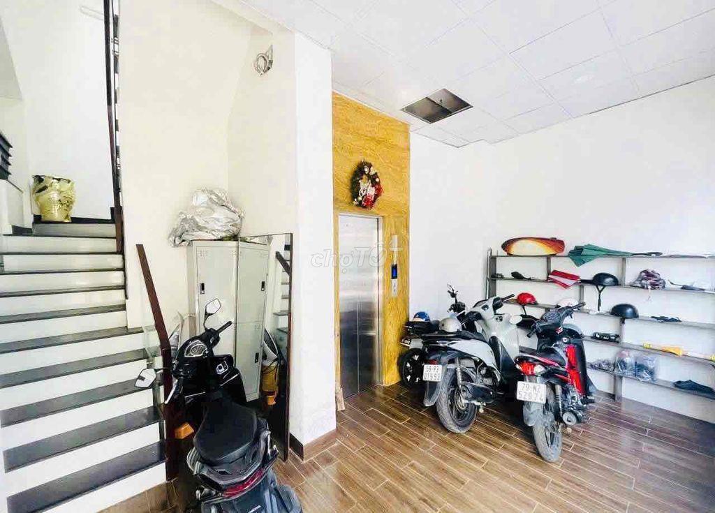 💥 NHÀ GÓC 2 MẶT TIỀN –5 TẦNG, CÓ THANG MÁY, 111m2 đất (6.6x17m) P4Q8