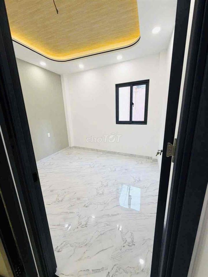 NHÀ 4 TẦNG, XÂY MỚI 100% ,VỊ TRÍ ĐẸP, Ô TÔ TỚI NHÀ, ÂU DƯƠNG LÂN P2Q8