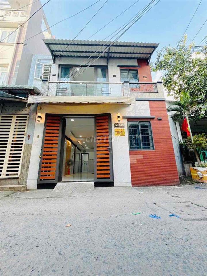 Nhà Dtích lớn 75 m2 đất (5.2x14m),hẻm rộng 6 mét, Âu Dương Lân P3 Q8