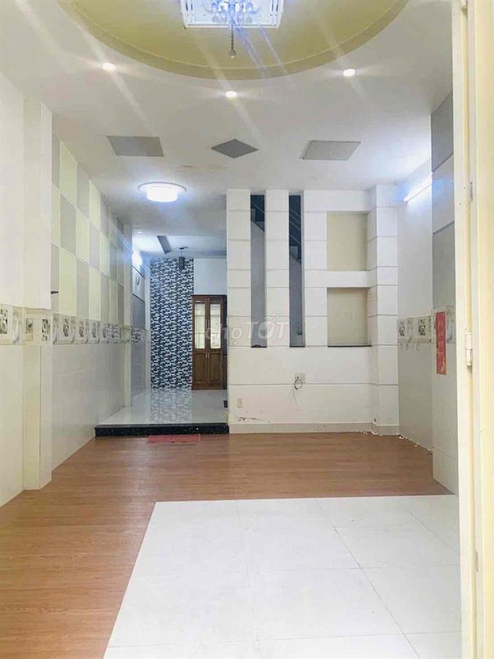 Nhà hẻm 6m, sát MT Âu Dương Lân- Tạ Quang Bửu, k lộ giới, DT đất 48m2