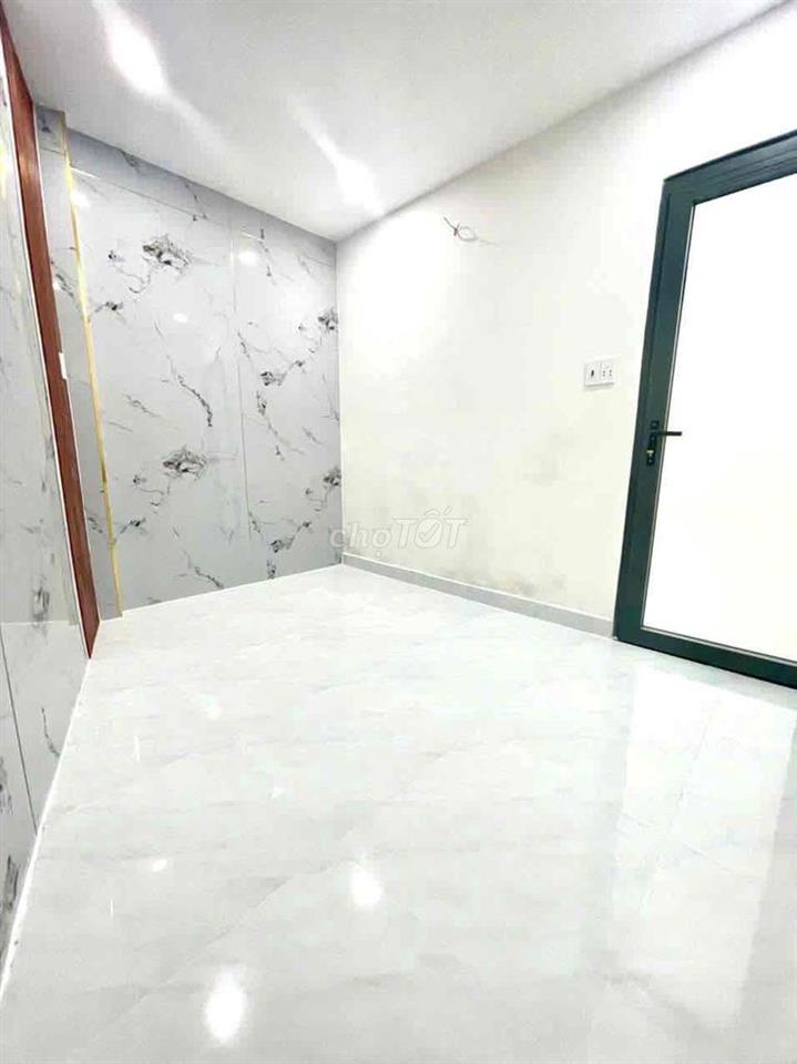 Nhà mới trệt, lầu hẻm 125 Nguyễn Thị Tần (3.5x11m, nở hậu), 40m2 đất