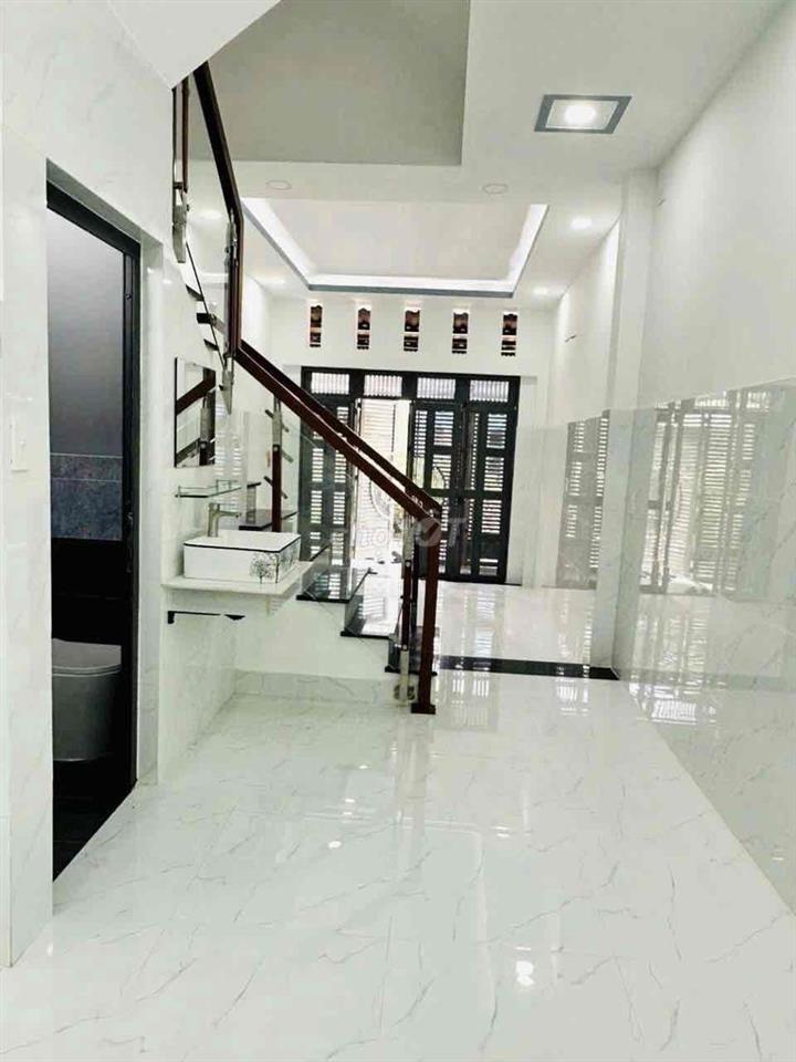 Nhà 3 tầng Mặt tiền đường số 12m  gần cầu Chánh Hưng  - P5 Q8