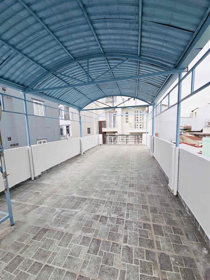 Nhà mới, k lộ giới, trệt, lửng, lầu, ST, (4x12m), nở hậu Âu Dương Lân