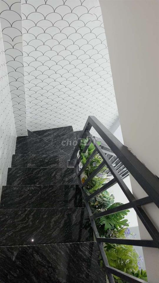 NHÀ BÁN. 1TRỆT +1 LẦU +1 LỬNG CAO 2MÉT.PHƯỜNG 15 QUẬN 8 TPHCM