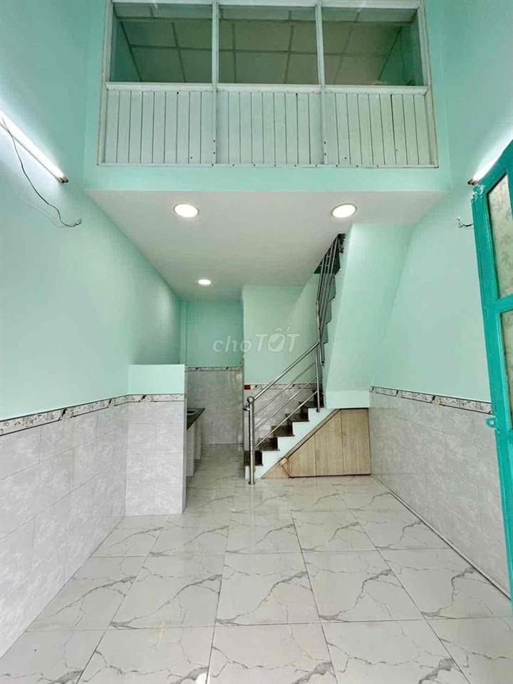 chính chủ cần bán nhà nhỏ mặt tiền 18m2