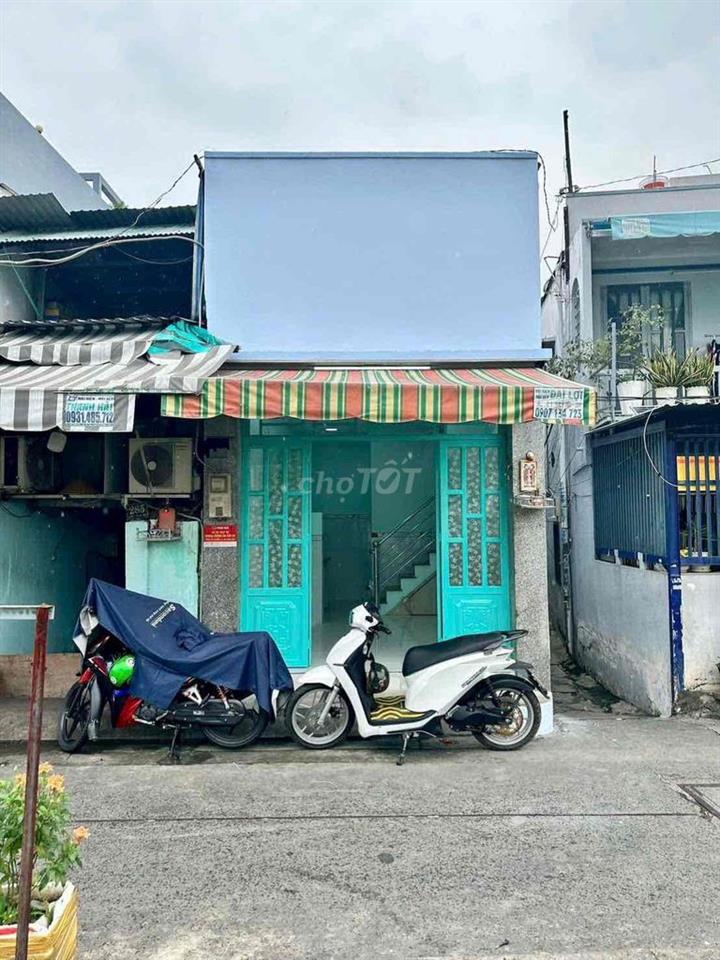 chính chủ cần bán nhà nhỏ mặt tiền 18m2