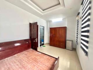 Phòng đối diện chung cư Giai việt full nội thất