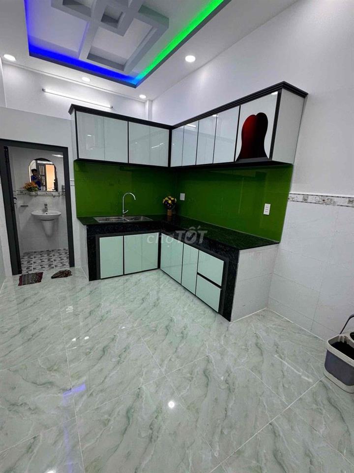 Nhà 3 tầng Diện tích sử dụng 150m2 , Liên Tỉnh 5 xây mới
