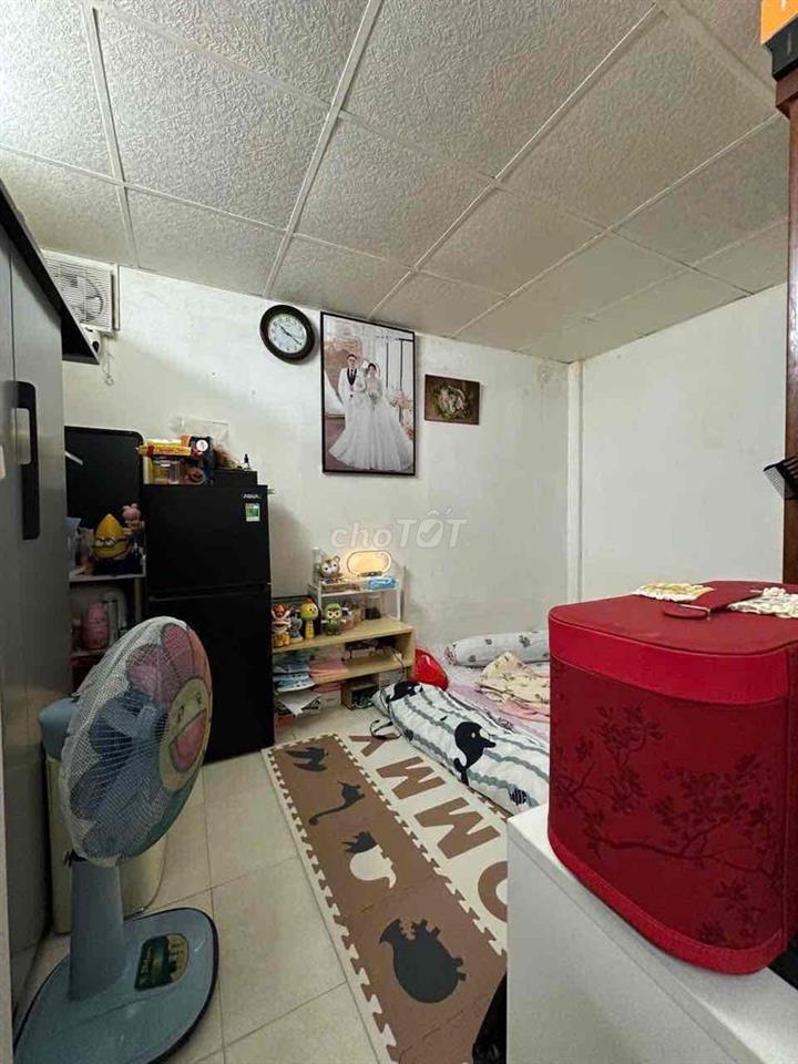 Nhà 1 sẹc Âu Dương Lân 51m2 đất tiện sửa chữa xây mới