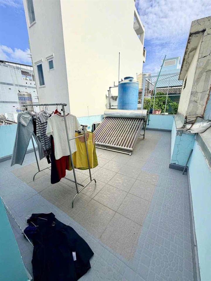 Nhà 4 tầng Dương Bá Trạc đang cho thuê 20tr/tháng