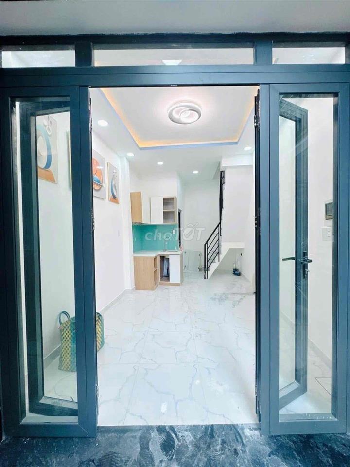 Bán nhà 3 lầu 3 pn hẻm 154/ âu dương lân p3 Q8 cũ