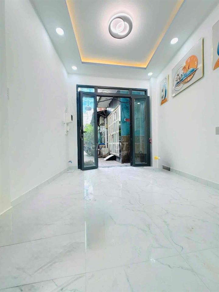 Bán nhà 3 lầu 3 pn hẻm 154/ âu dương lân p3 Q8 cũ