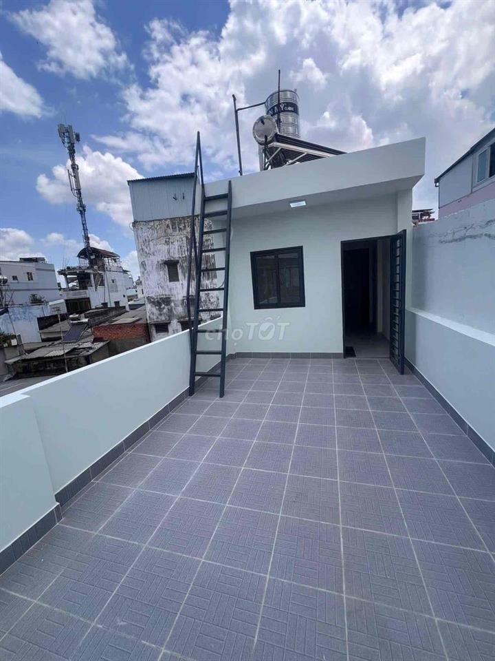Bán nhà 3 tầng 4pn hẻm 475/ tùng thiện dương p12 Q8 cũ