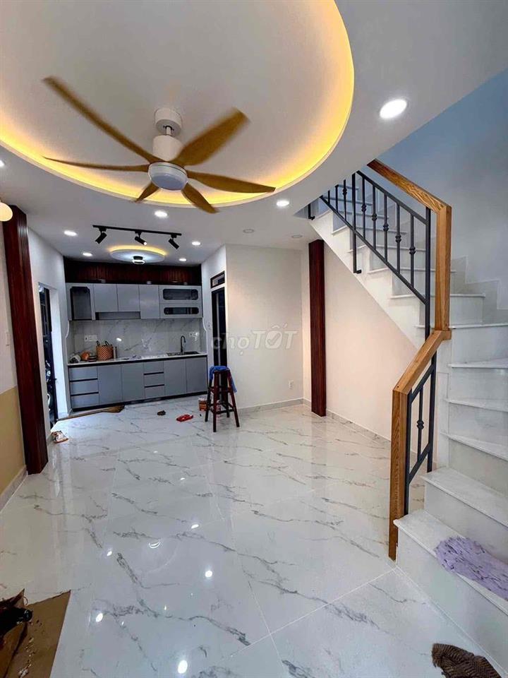Bán nhà 2 căn đôi 2 lầu 5pn hẻm 181âu dương lân p2  #. Q8 cũ