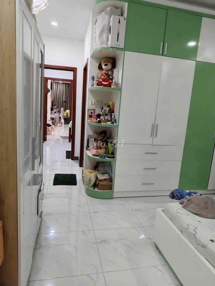 Bán nhà 3 lầu đúc BTCT 6pn hẻm Bùi Minh trực p5 # Q8