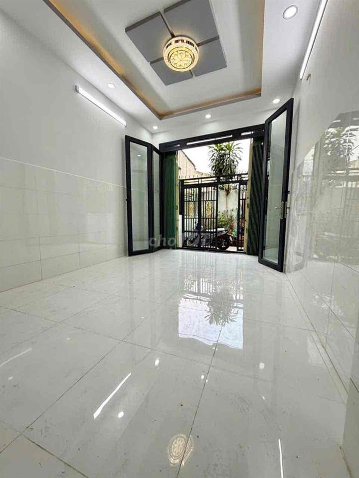nhà bán 3.5 x 12m.  2 lầu. đường Mễ cốc F15.Q8.