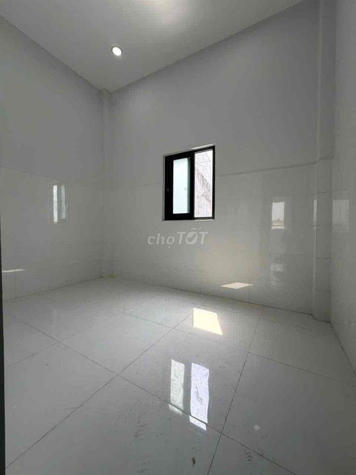 nhà bán 3.5 x 12m.  2 lầu. đường Mễ cốc F15.Q8.
