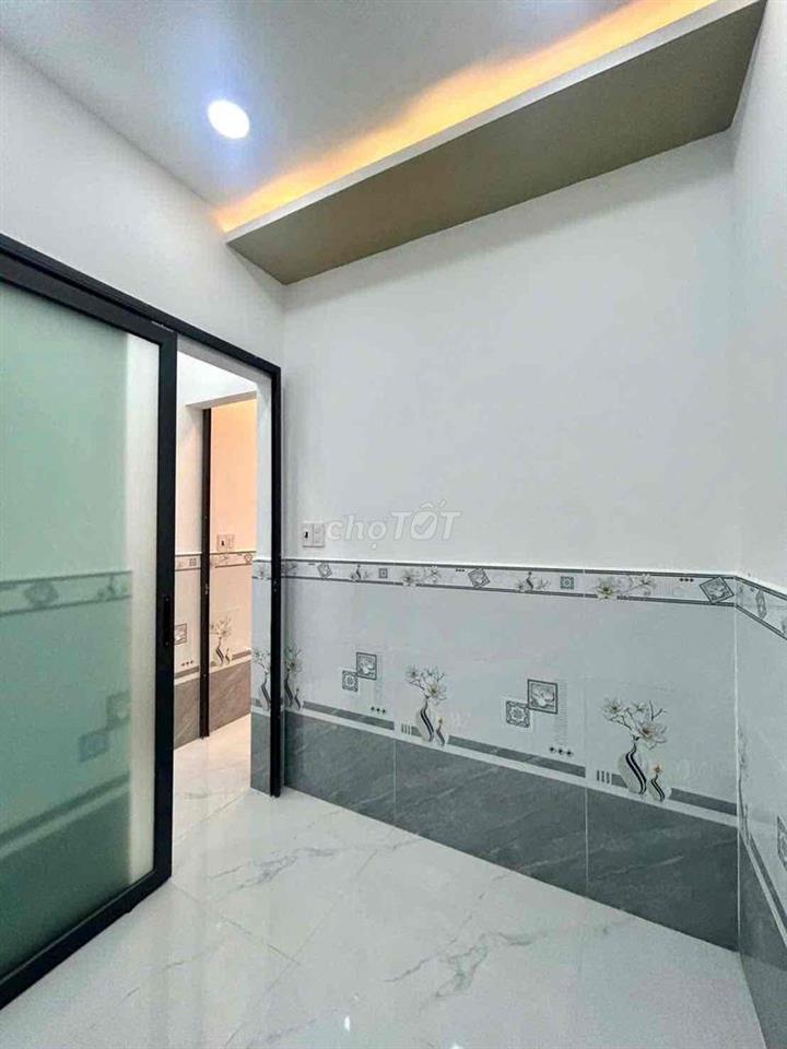 🏡 nhà bán 3m x 7m. 1 lầu. đường Phú định F16.Q8