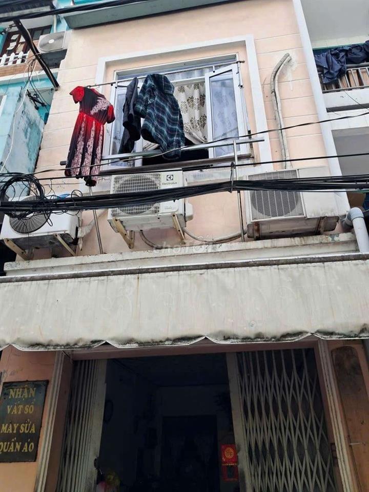 Nhà mặt tiền nội bộ Hưng Phú