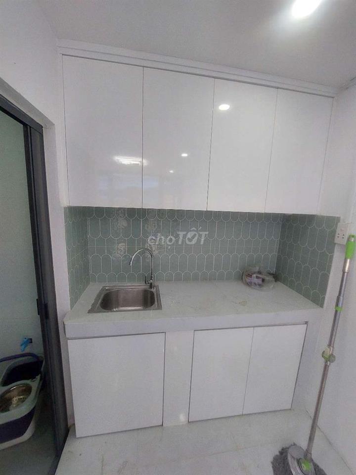 Bán nhà đường Phạm Hùng C1 DT.3m×5m } 1 Lầu 1 Phòng 1 toilet Hẽm chợ