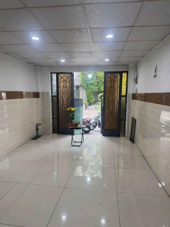 Bán nhà Mặt tiền hẽm đường Phạm Hùng C5 DT.4m×3m2 } 1 Lầu 1Phòng 1wc