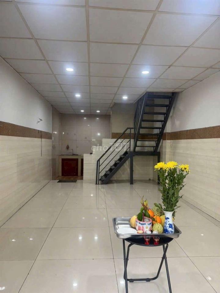 Bán nhà Mặt tiền hẽm đường Phạm Hùng C5 DT.4m×3m2 } 1 Lầu 1Phòng 1wc