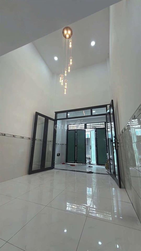 Bán nhà đường Quốc Lộ 50 DT.3m×17m } 1 lững 4 phòng 2 toilet hẽm 5m.