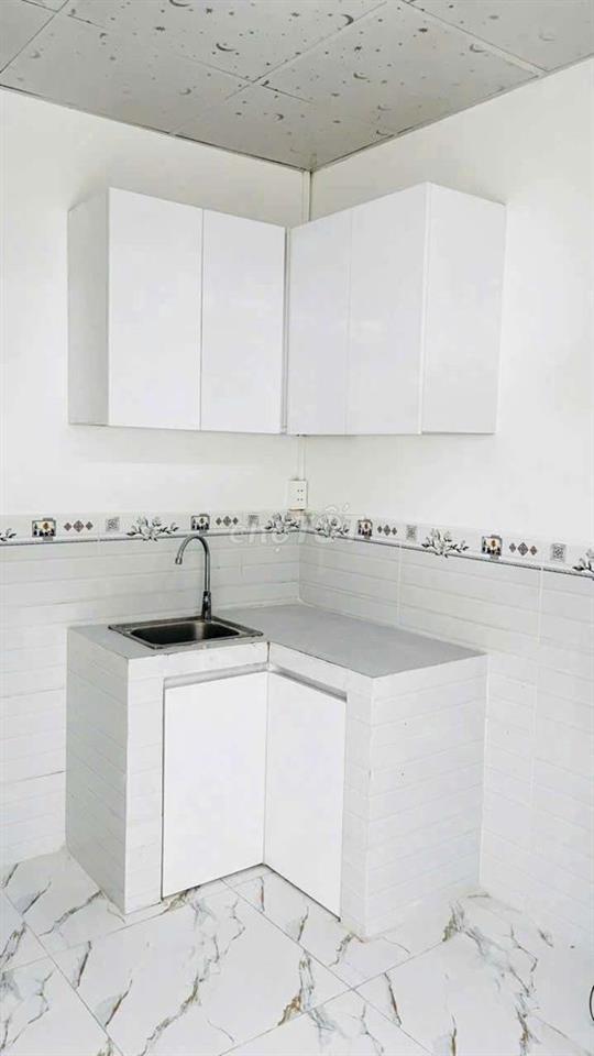 Bán nhà đường Phạm Hùng C10 DT.3×6 } 1 Lầu 1 Phòng 1 toilet hẽm xe tải