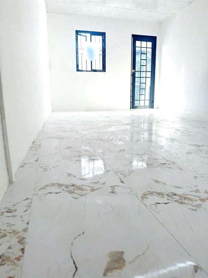 Bán nhà đường Phạm Hùng C10 DT.3×6 } 1 Lầu 1 Phòng 1 toilet hẽm xe tải