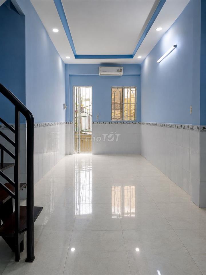 BÁN NHÀ SÁT MT DẠ NAM