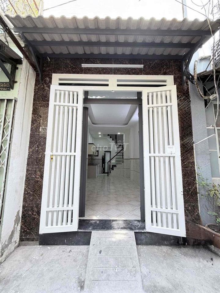 Nhà Lầu 5 Tầng Hoàn Công Đủ Hẻm Oto Âu Dương Lân P3 Q8