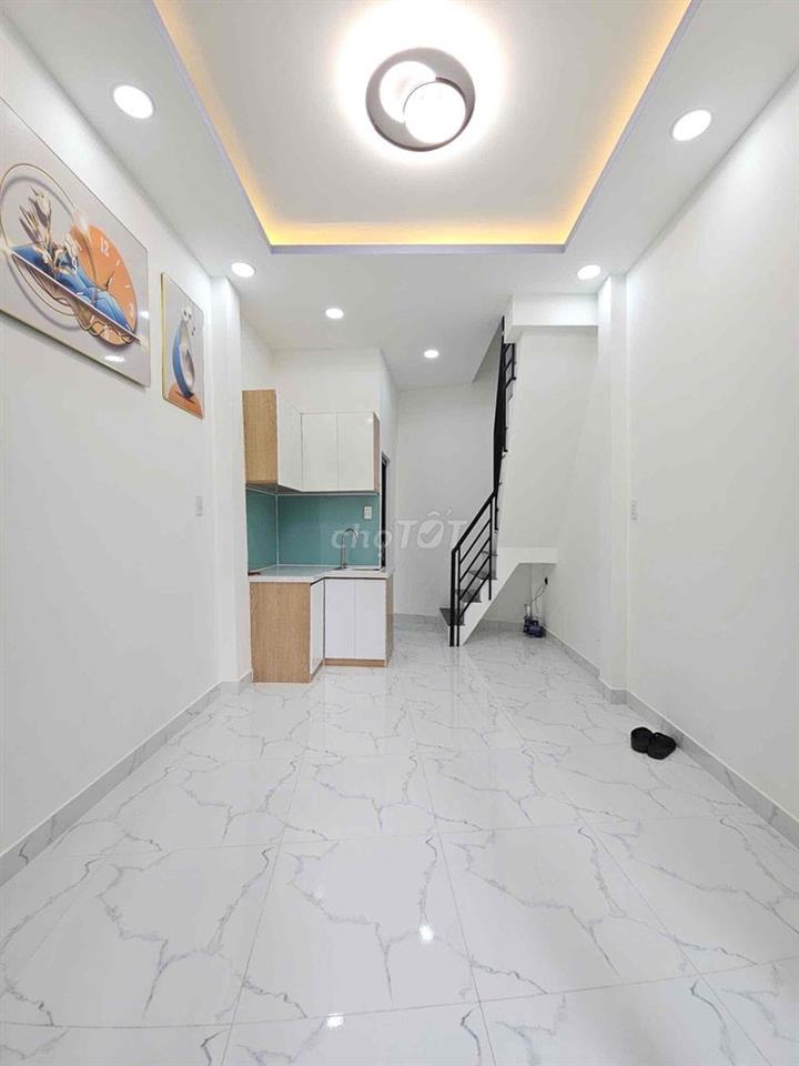 Nhà Lầu 3 Tầng - Hẻm 3m - 3P Ngủ Âu Dương Lân P3 Q8