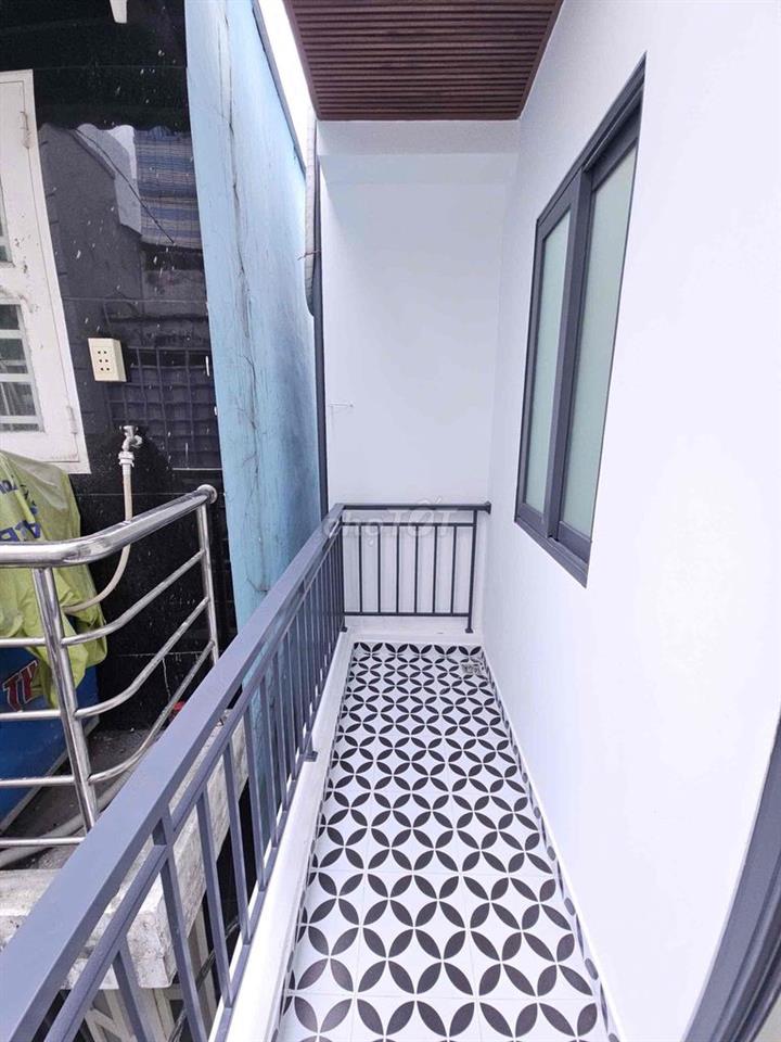 Nhà Lầu 3 Tầng - Hẻm 3m - 3P Ngủ Âu Dương Lân P3 Q8