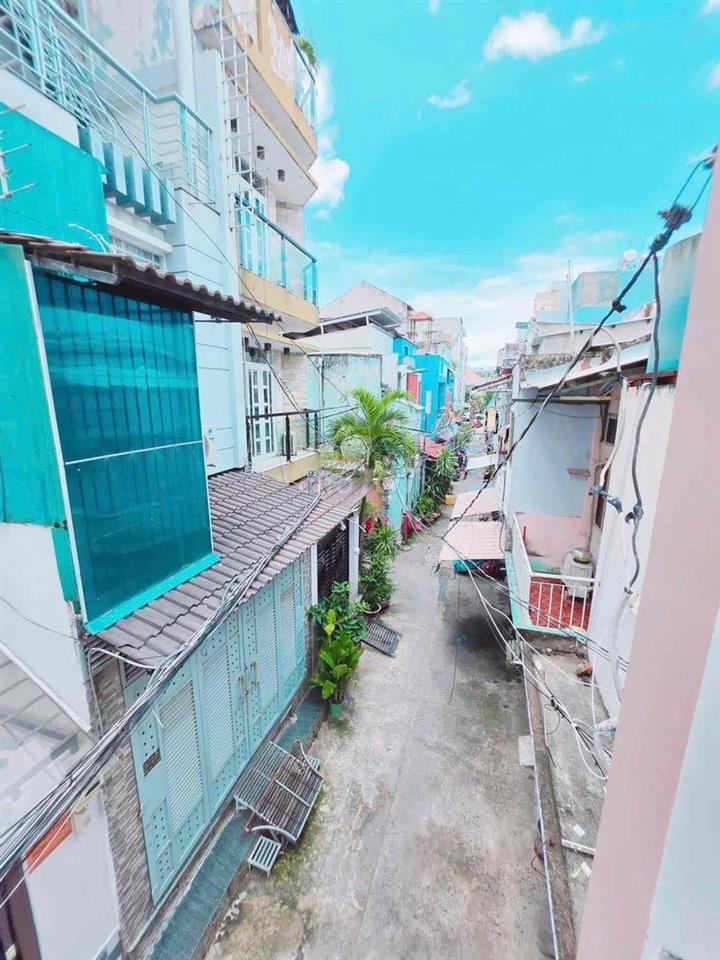 Nhà Lầu 4 Tầng Hẻm Oto Ngay Công Viên Bông Sao P5 Q8