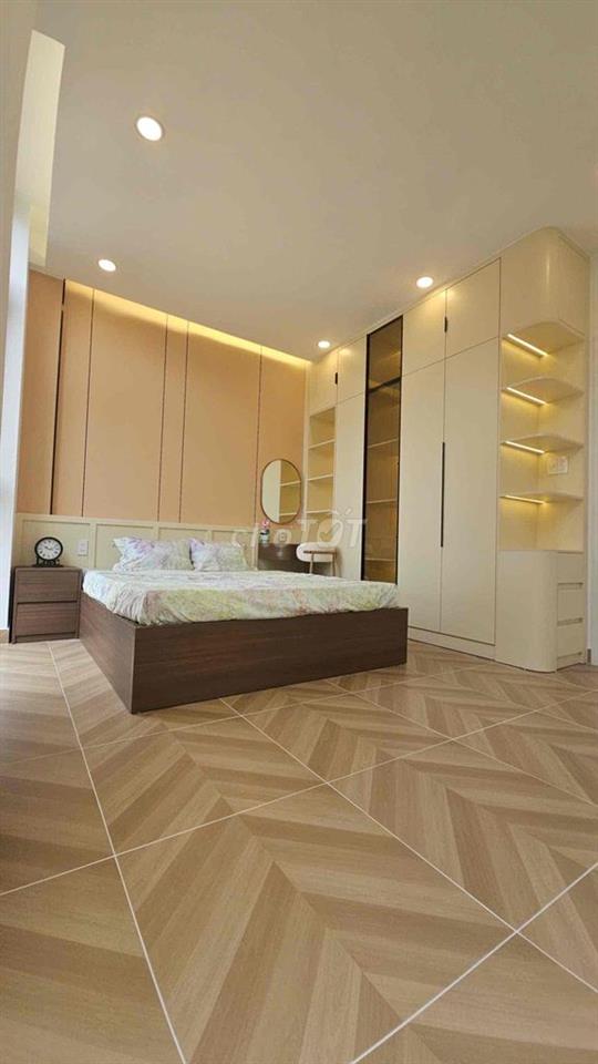 Nhà Lầu 4 Tầng Sân Thượng Hẻm Oto 6m Âu Dương Lân P3 Q8