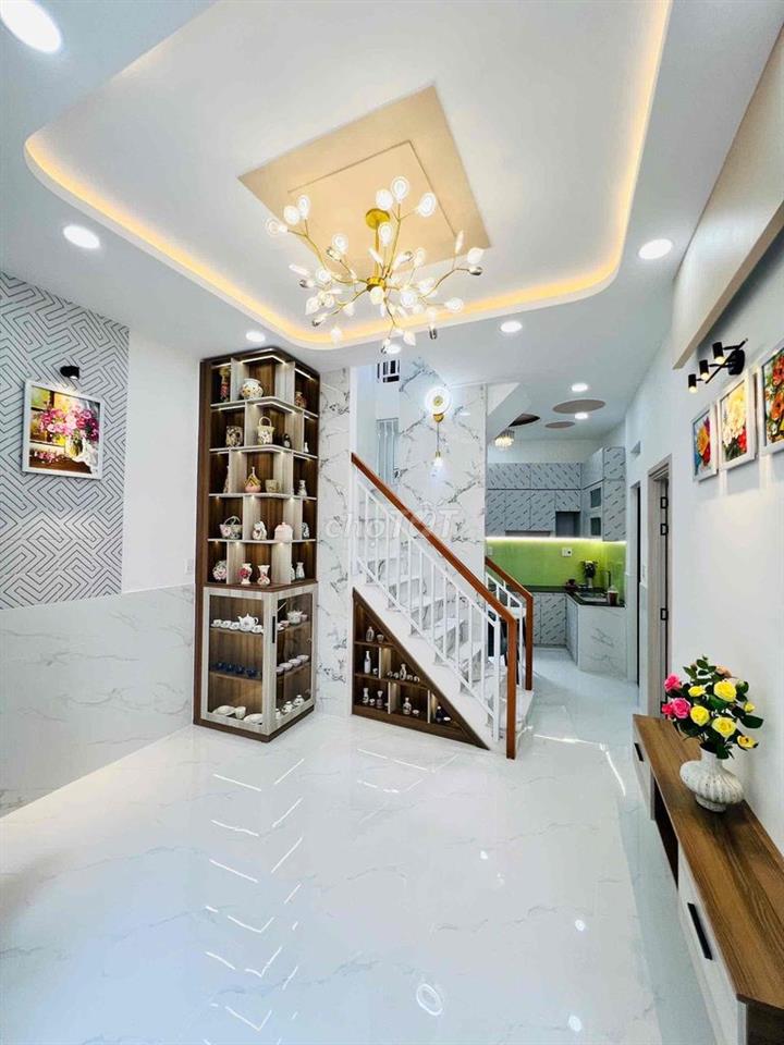Nhà Đẹp Khu Hiện Hữu Sát Mặt Tiền Oto P14 Q8