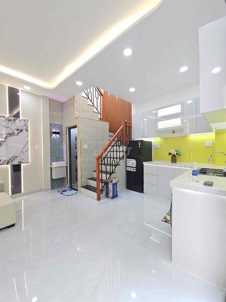 Nhà Đẹp Full Nội Thất Có P Ngủ Tầng Trệt Tc 3P Ngủ P9 Q8
