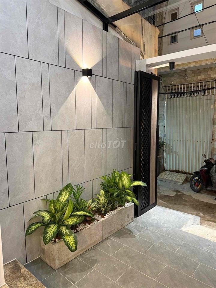 Nhà Lầu 6 Tầng Hẻm Oto Cách 1 Căn Ra Mặt Tiền P8 Q8